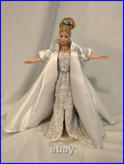 1999 Mattel CRYSTAL JUBILEE BARBIE Limited Edition #21923 40th Anniversary