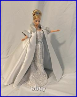 1999 Mattel CRYSTAL JUBILEE BARBIE Limited Edition #21923 40th Anniversary