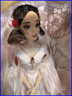 Disney Snow White and the Seven Dwarfs 85th Anniversary Limited Edition Doll 17
