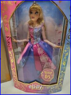 Disneyland Limited Edition 65th Anniversary Aurora Sleeping Beauty 17 Doll
