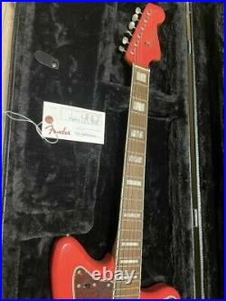 Fender Limited Edition 60 Anniversary Classic Jazzmaster red guitars Japan 0201