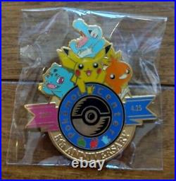 PokemonCenter Limited Edition 5th Anniversary Pins Badge Vintage 2003s Pikachu